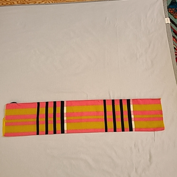 Vintage Burberry's Prorsum Equestrian Double Sided Scarf 39 long 8 wide - Picture 5 of 9